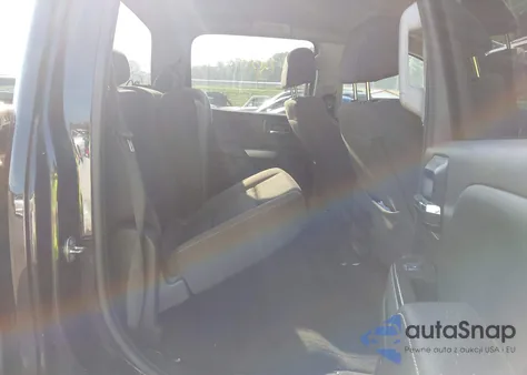 2018 Chevrolet Silverado 1500 2Lt из США, поврежденный, VIN 3GCUKREC2JG567228